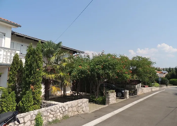 アパート Dragica