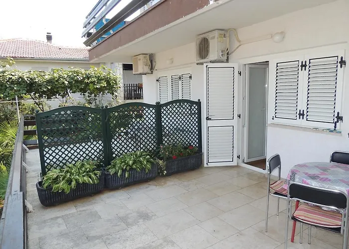 Dragica アパート